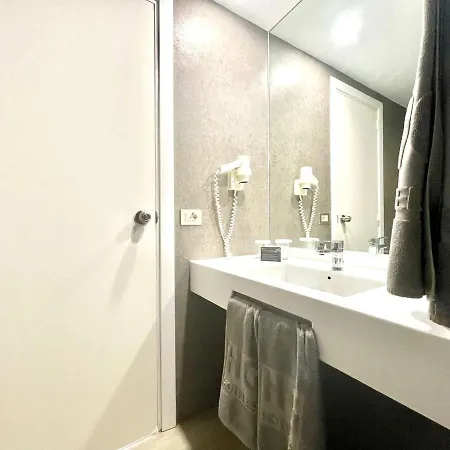 Apartment Estudio Con Encanto, Wifi, Piscina, Cerca Playa En Los Cristianos, Tenerife Sur *