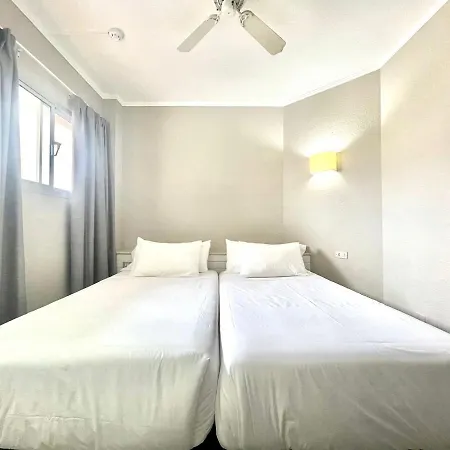 Apartment Estudio Con Encanto, Wifi, Piscina, Cerca Playa En Los Cristianos, Tenerife Sur Los Cristianos (Tenerife)